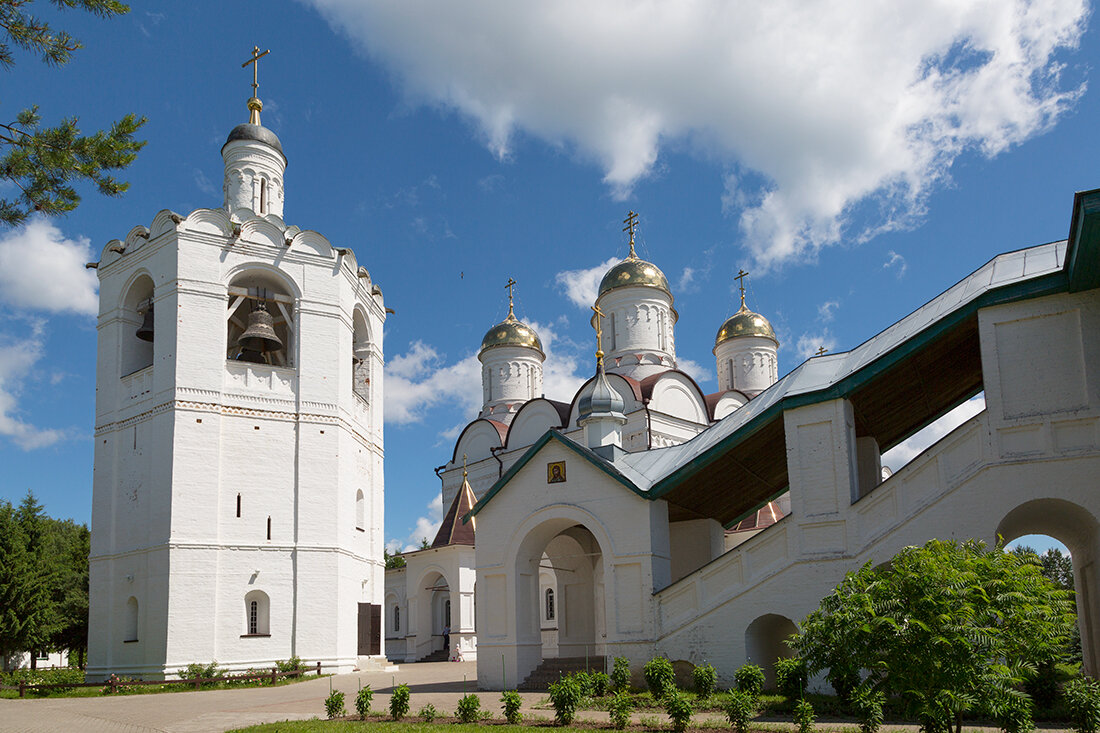 Болдинский монастырь собор Троицы