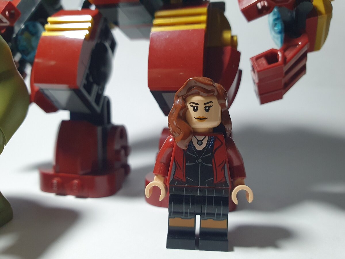 LEGO Алая ведьма