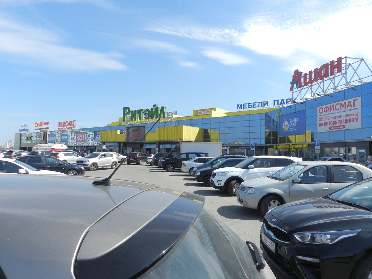 Таков ныне фасад завода Высоких Технологий