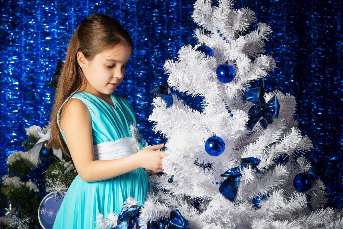 В западной мифологии Снегурочки нет.