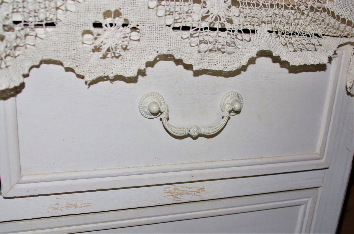 Состаренная мебель