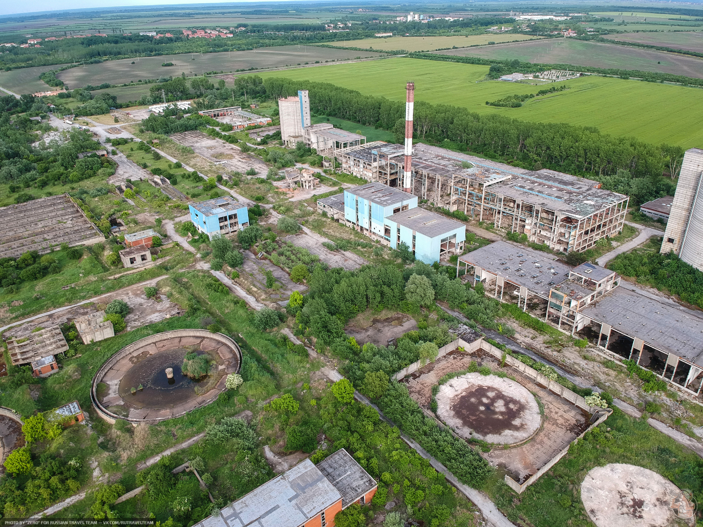 Посетил заброшенный в 90-е огромный сахарный завод: мысль, с которой многие не согласятся...18