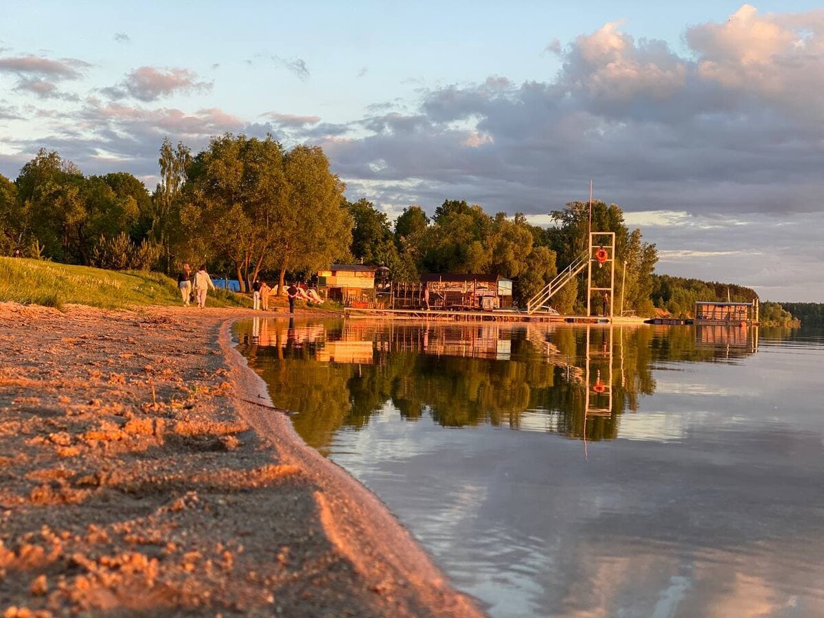 Можайское водохранилище. База отдыха "Ильинский пляж"
