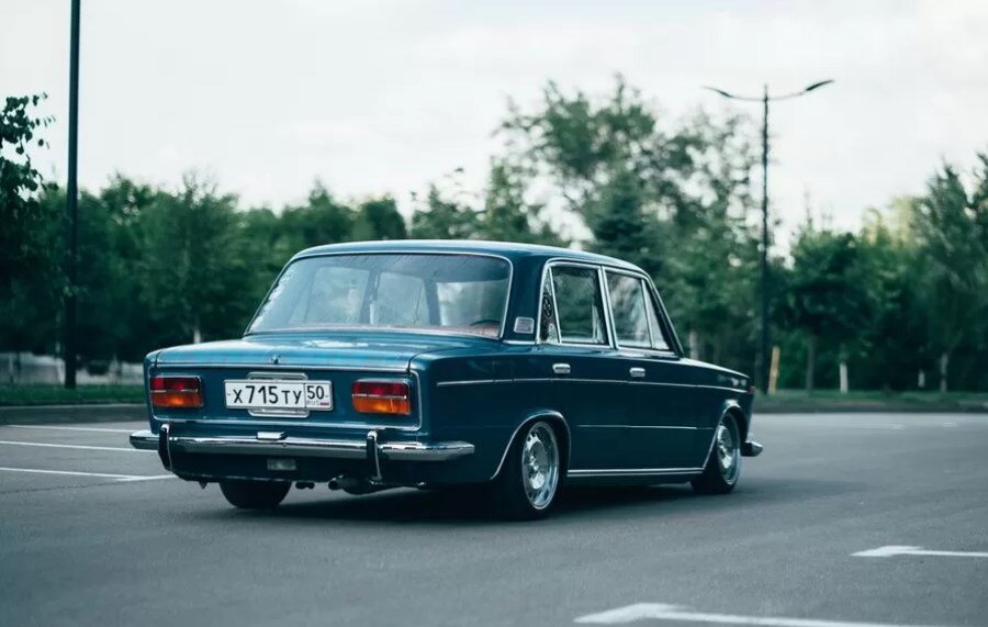 По проселочным дорогам лучше не гонять