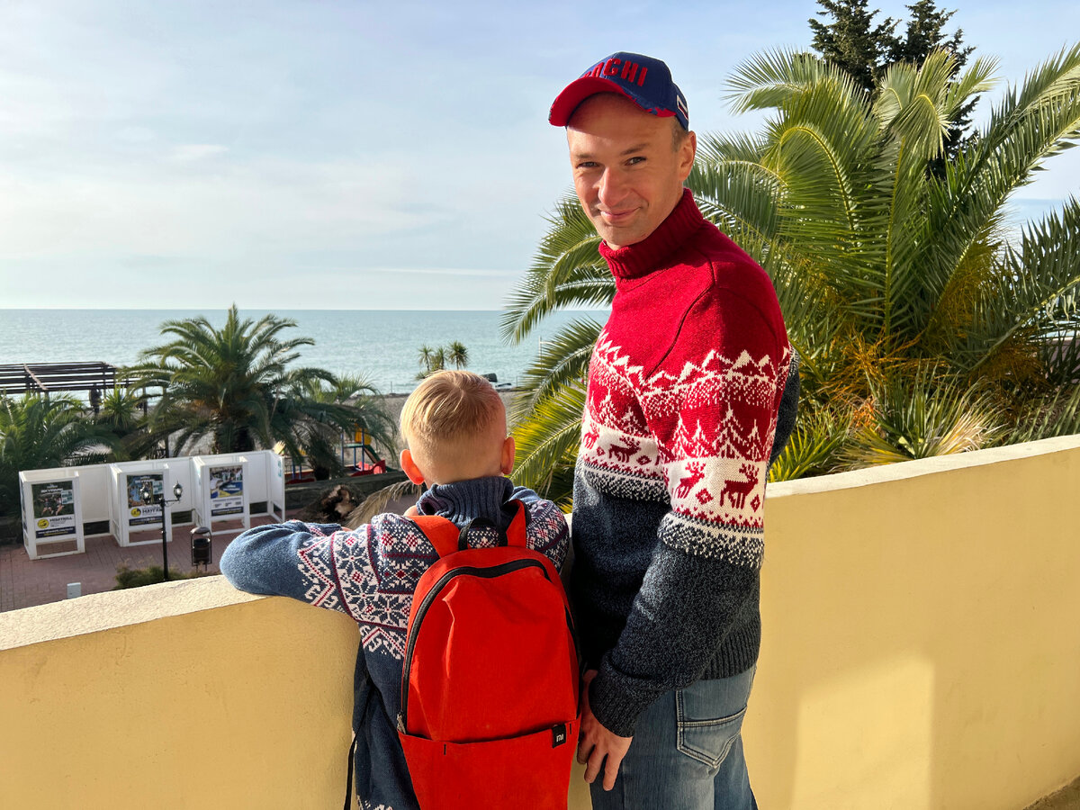 Вы просили рассказать об отеле, где мы остановились. Наконец-то сделали фото всех уголков и закоулков :)) Вдруг и вам здесь захочется побывать (хотя бы виртуально) ;) 