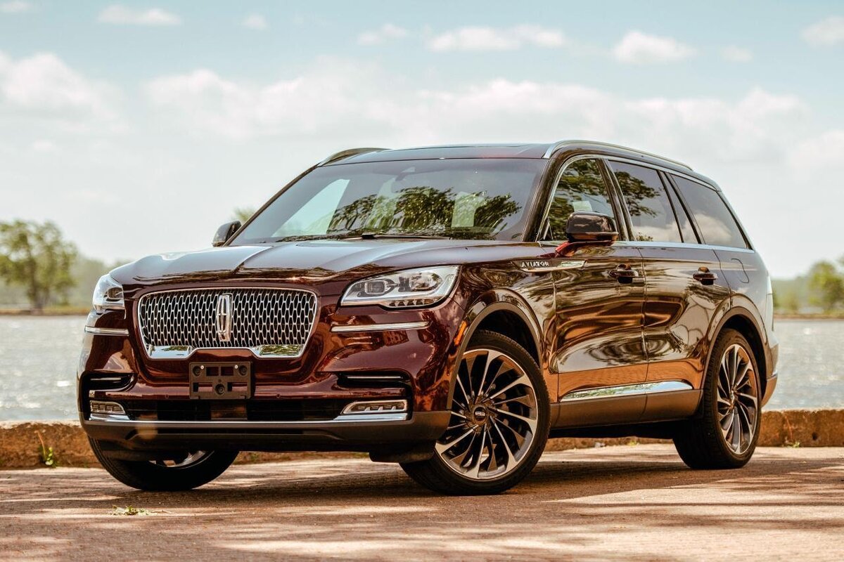 Великолепное оснащение кроссовера: мастер-класс на примере Lincoln Aviator  | Auto People | Дзен