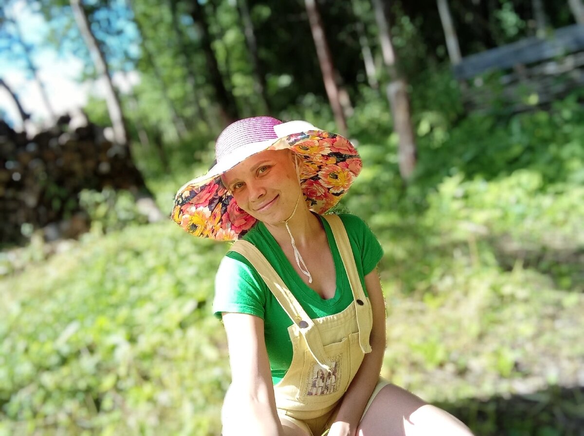Дачница, теперь дачница