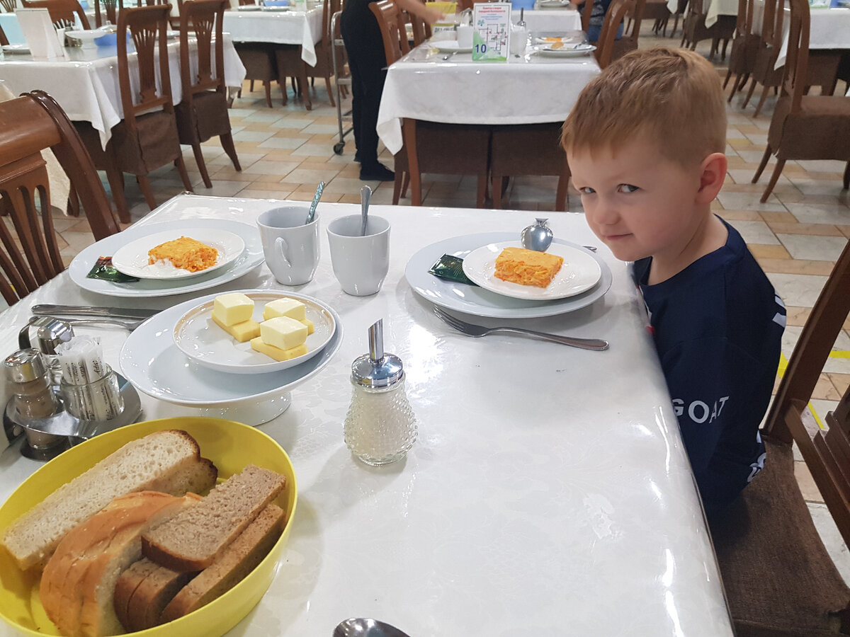 Мой внук Лева 4 года, санаторий Лениногорский