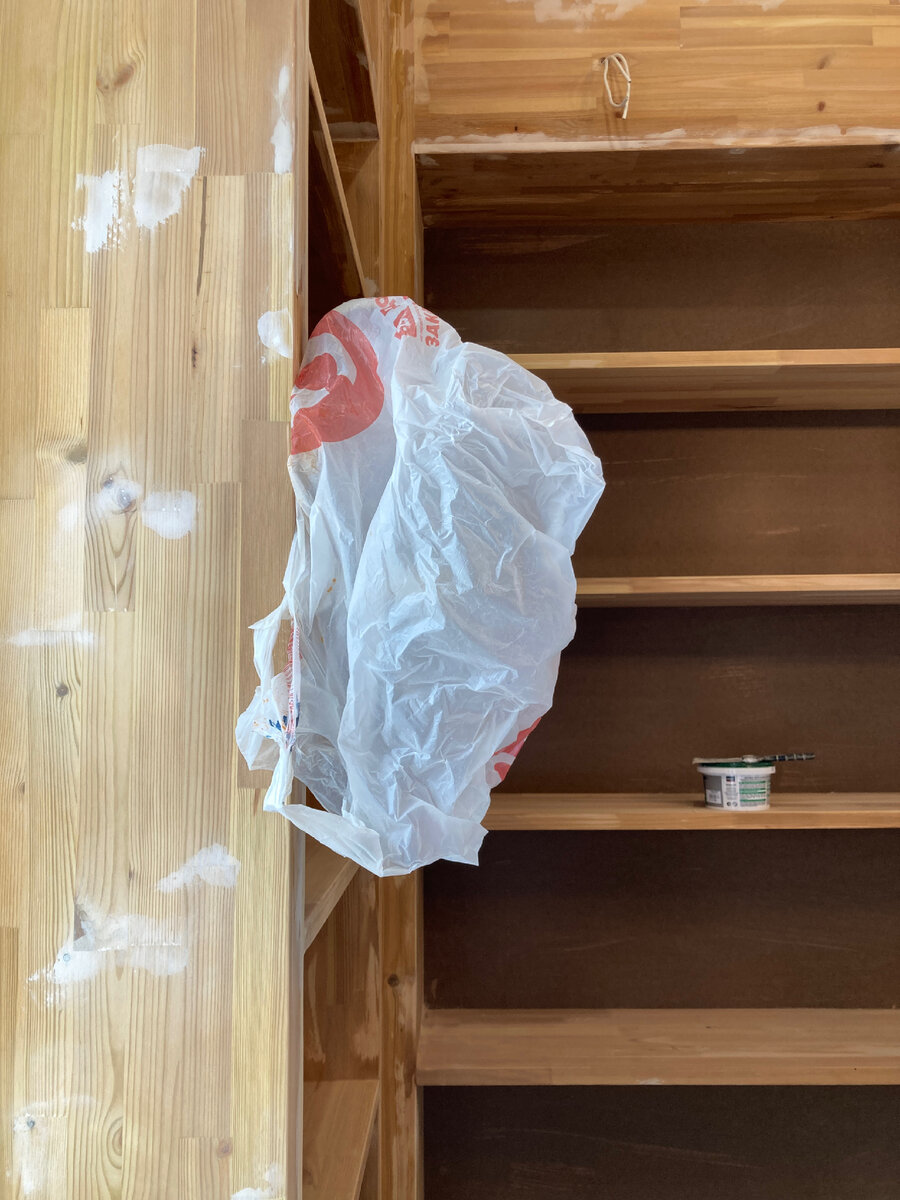 Вот так выглядит затертый шкаф 