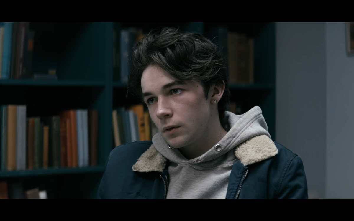 Уэйн сериал братья. Дата выхода уэйна 2. Титаны 2 сезон брюс. Дик грейсон титаны сериал. Дата выхода уэйна 2.