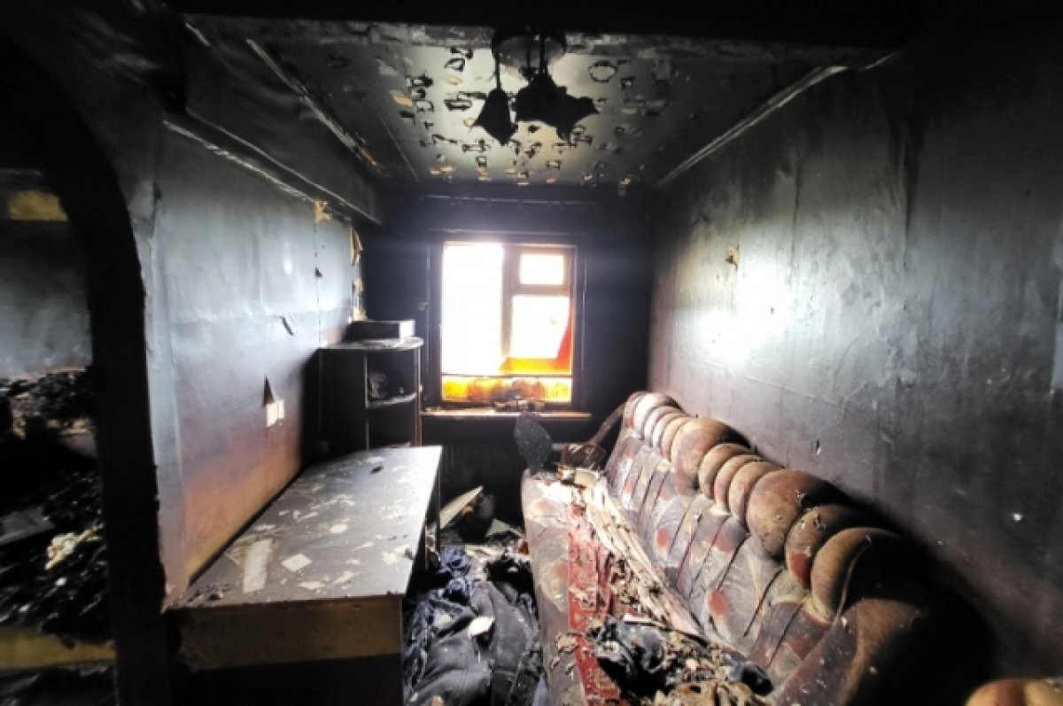    Тюменец заподозрил жену в неверности и поджег свой дом