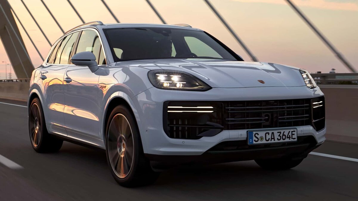 Cayenne Turbo E-Hybrid 2024 года