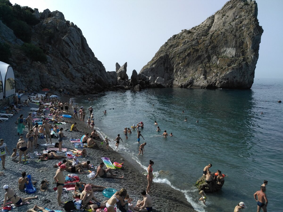 Отдых в крыму 2024 ехать ли. Бурзук Крым. Курортные места Крыма. Туристы в Крыму. Отдыхающие в Крыму