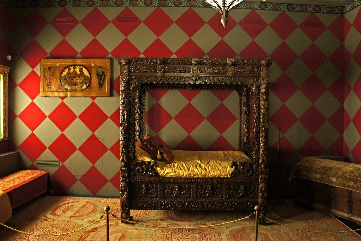 Царская опочивальня