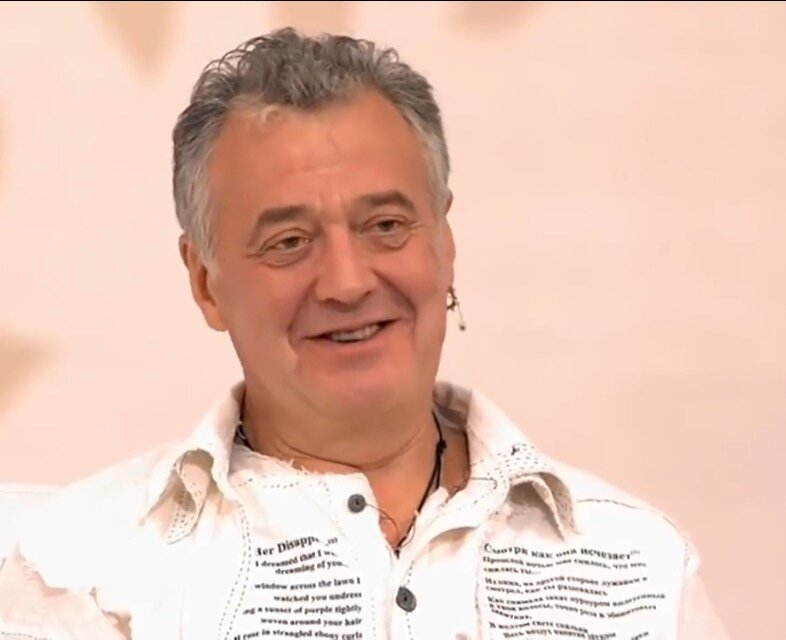 пицаев ваха. артур ваха 2020. максим привезенцев. ваха маленький бизнесмен. артур ваха актер.