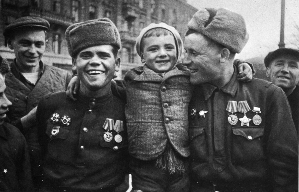 Яндекс.Картинки. В освобождённой Одессе.