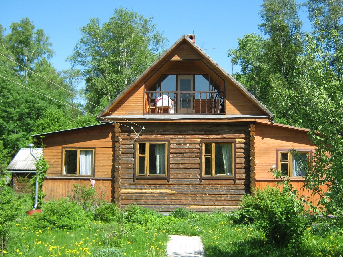 Среднестатистический дачный домик.