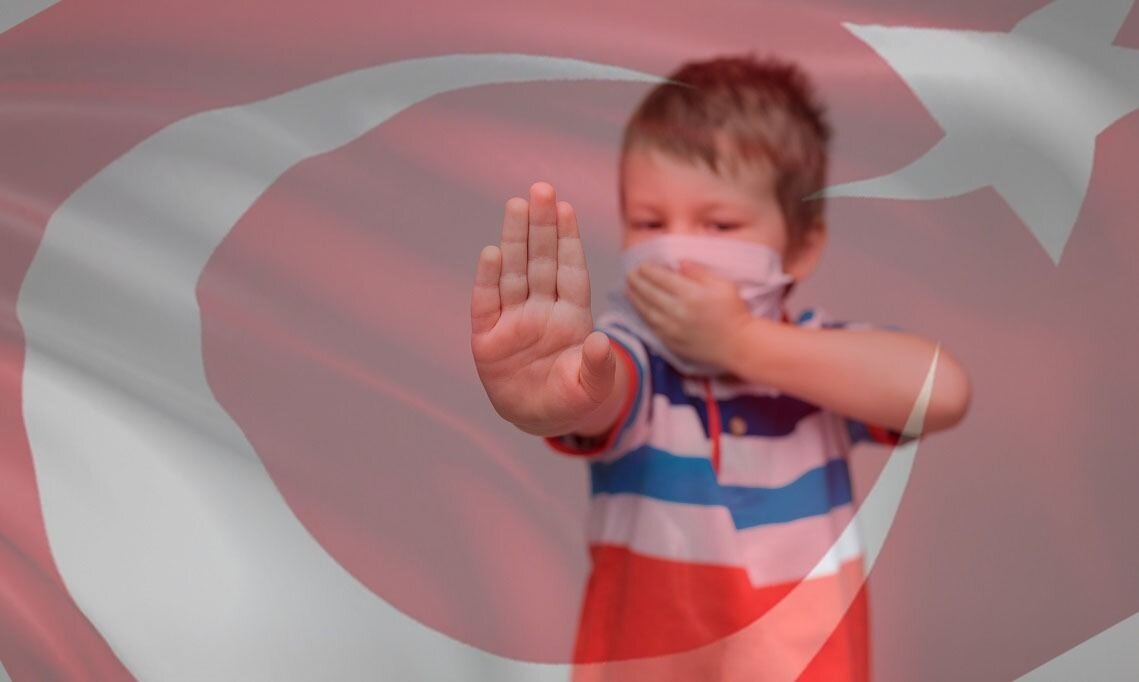 Okuhaber sitesi olarak iki ülke için çıkarttığımız grafikler ne gösteriyor? Türkiye Corona ile mücadele için neler yapıyor?