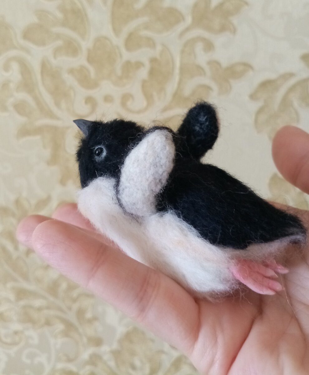 Пингвинчик из шерсти