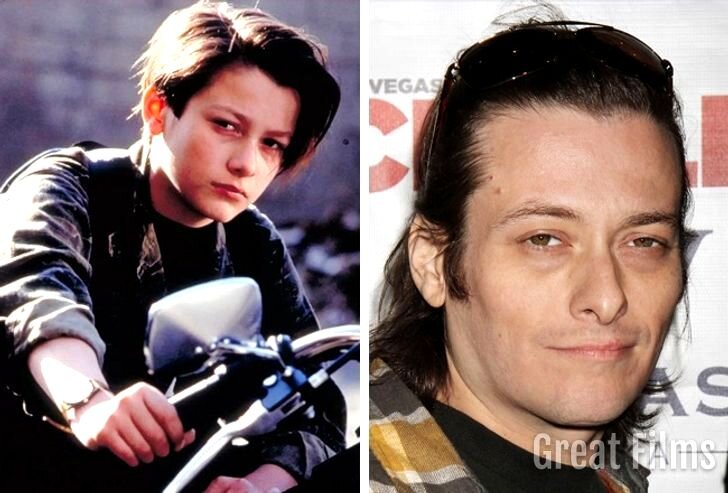 Все изображения были взяты с сайта AdMe.ru и принадлежат их авторам