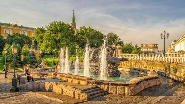 Фонтан «Четыре времени года», изображение https://xn--80aaacfpel4cc2n3b.xn--80adxhks/