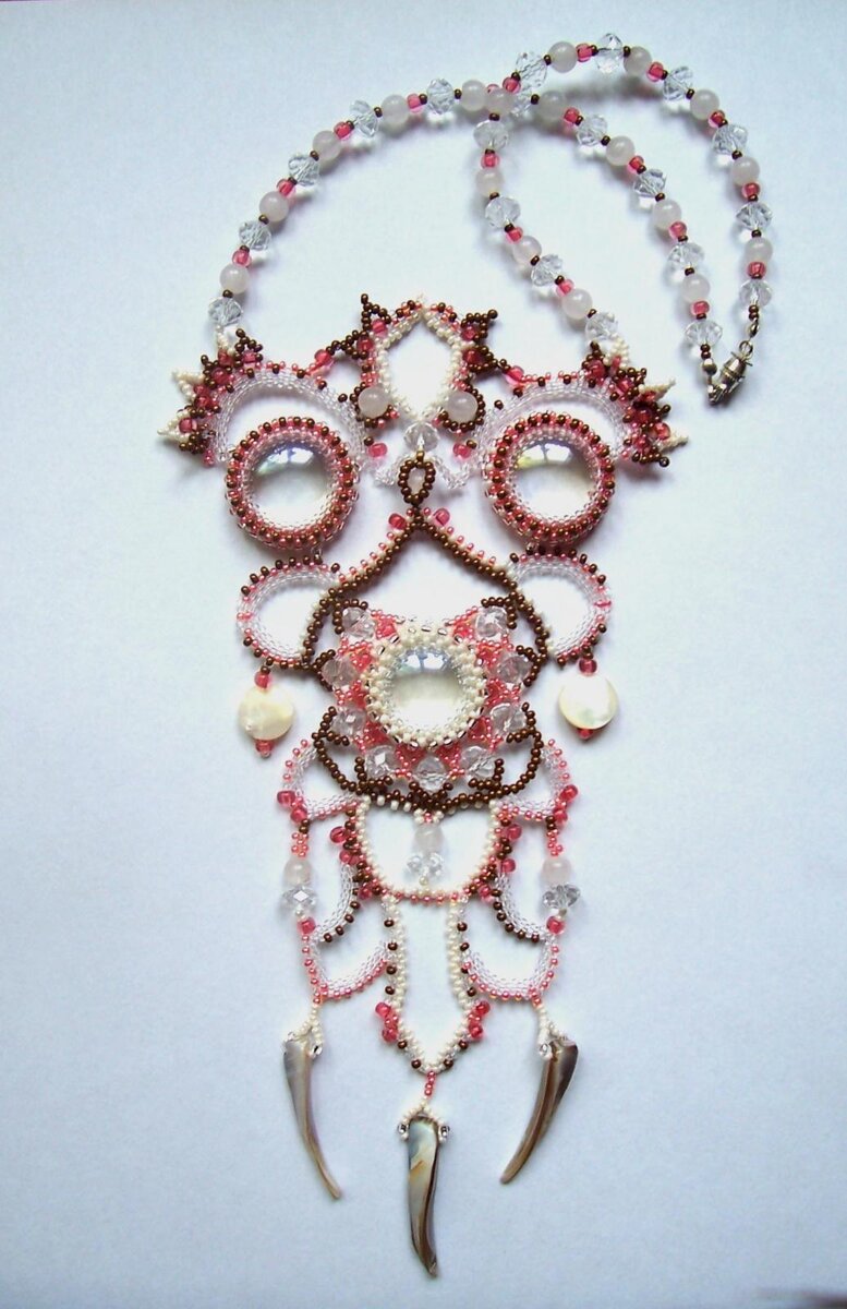 Колье плетеное из бисера с марблс