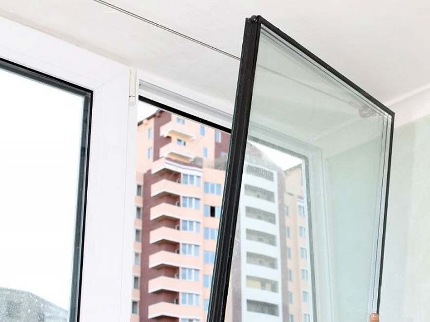 Замена стеклопакета в окне