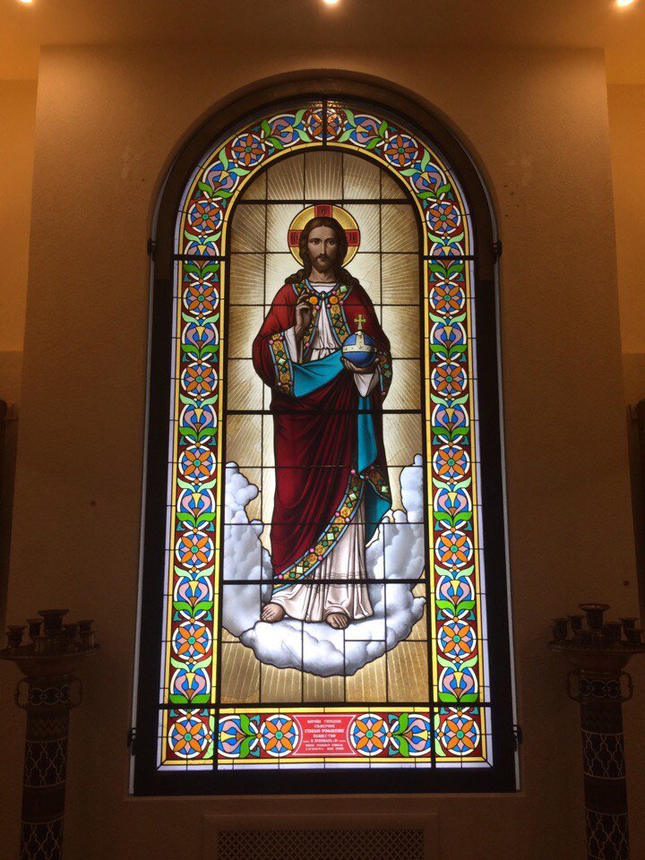 Витраж "Христос Вседержитель"
