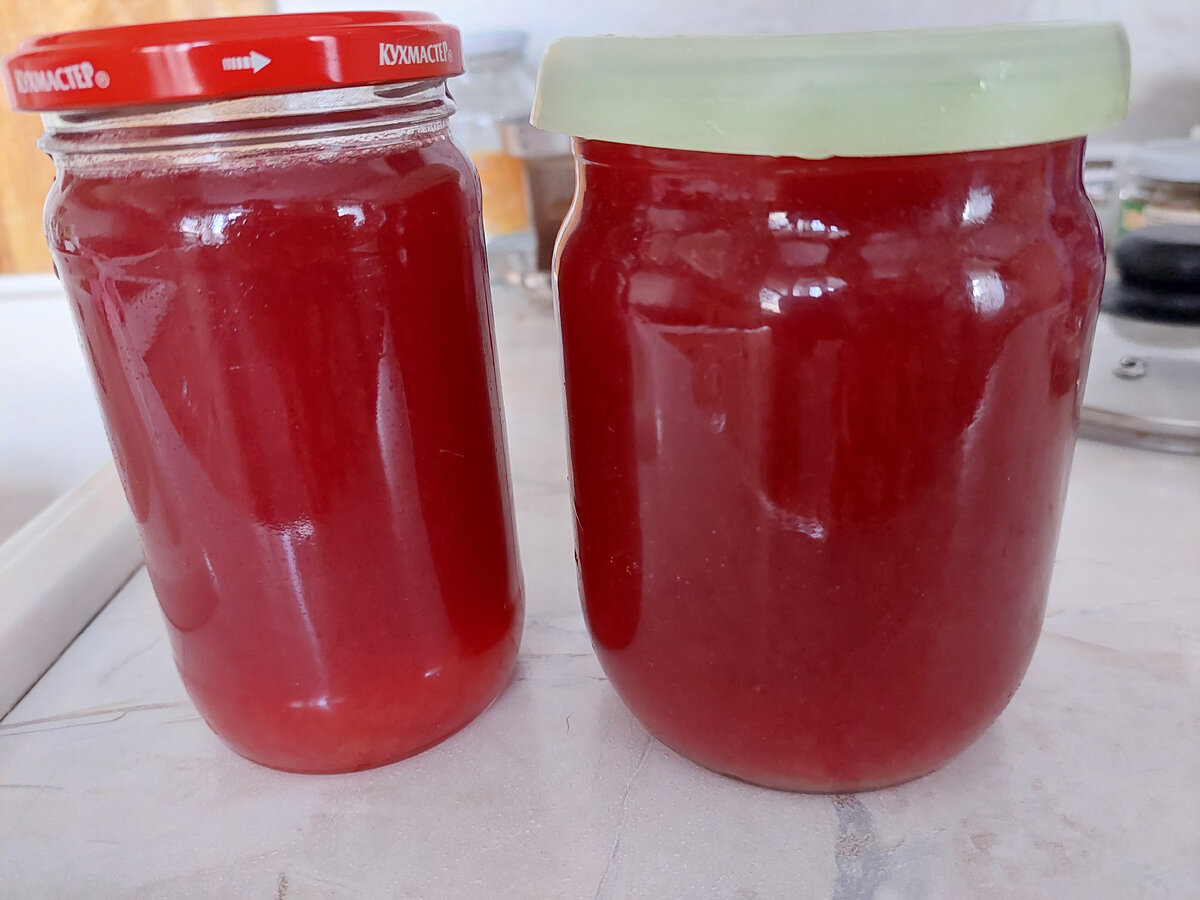 Сок калины с мёдом. Живые витамины на зиму и помощь при гипертонии.