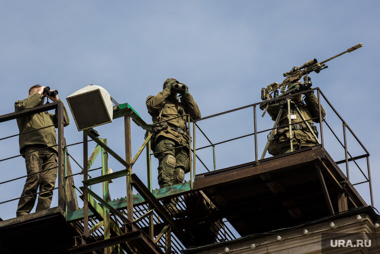    Российским снайперам передали на апробацию новую высокоточную винтовку калибра НАТО