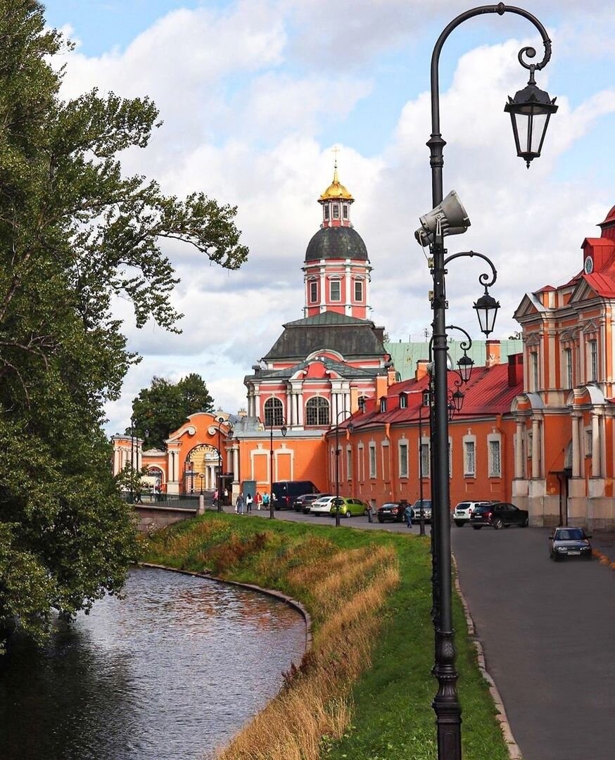 Санкт-Петербург, Александро-невская Лавра