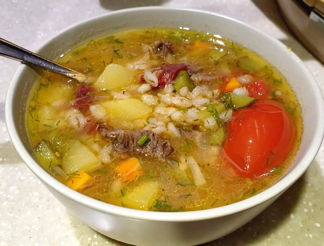 Сфотографировать рассольник сложнее, чем сварить. 😉