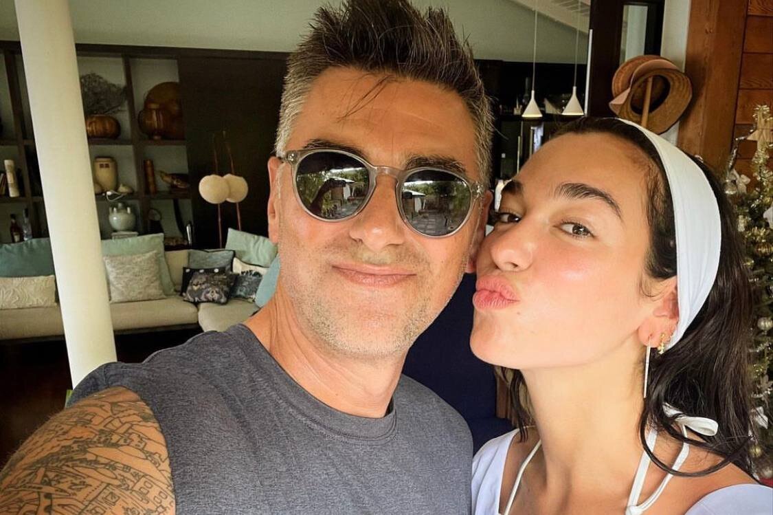     Отец Дуа Липы в тайне от дочери хотел договориться, чтобы певица выступила на Чемпионате мира по футболу