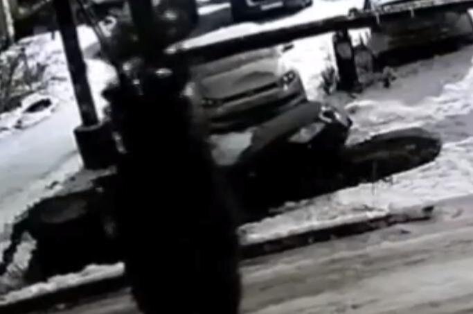    Скриншот из видео в группе Подслушано Рязань