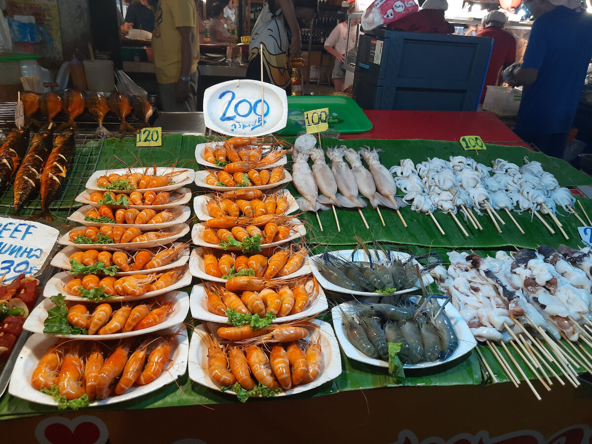 паттайя рынок джомтьен. ночной рынок джомтьен. рынок на джомтьене в паттайе. ночной рынок на джомтьене в паттайе. ночной рынок джомтьен.