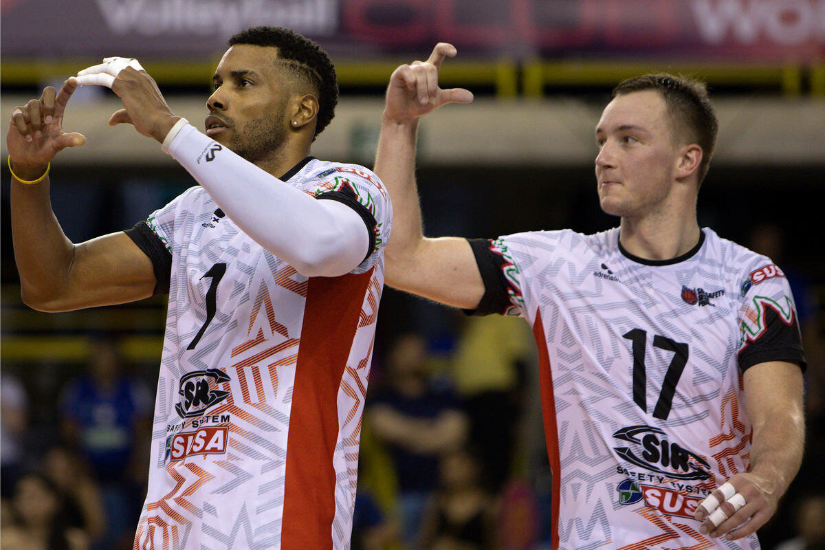 Хесус Эррера и Олег Плотницкий