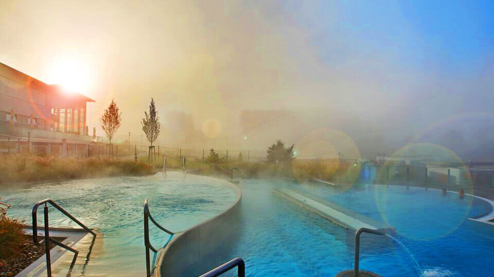 Курорт Бад Гайнберг / Therme Geinberg, Австрия. Фото: Яндекс.Картинки.