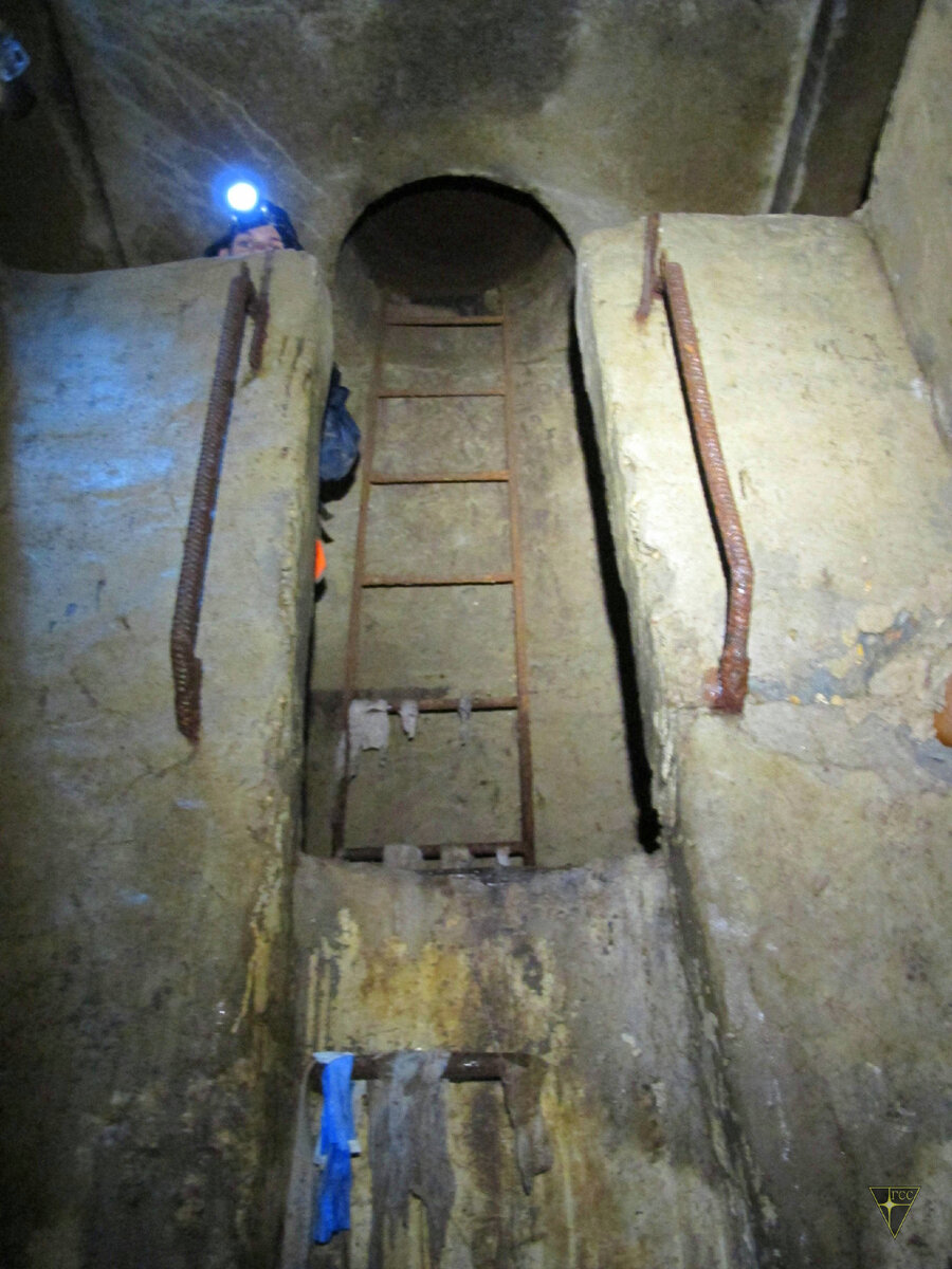 Подземный ручей в Лианозово. Почему в нём так много затворов?