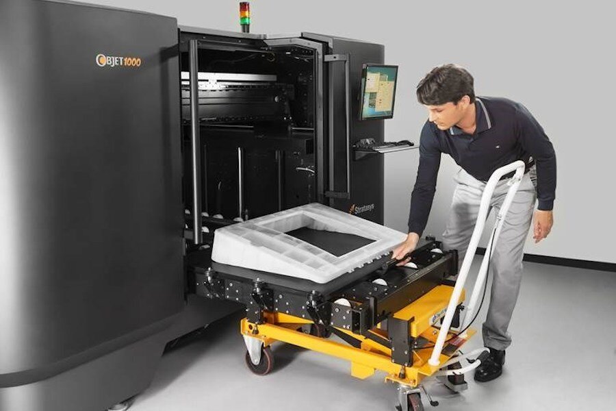 Принтер с большой областью печати. 3d-принтер Stratasys objet1000 Plus. Промышленные 3d принтеры Stratasys. Промышленный 3d-принтер ts600. 3d принтер промышленный Stratsys.