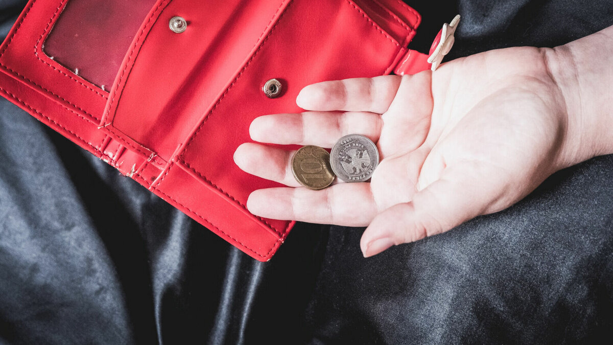     Переселенцы перестали считаться беженцами после прошедших референдумов.