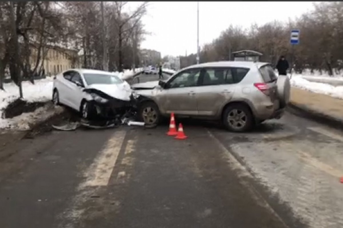    В ДТП в Нижнем Новгороде погиб мужчина и пострадал ребенок