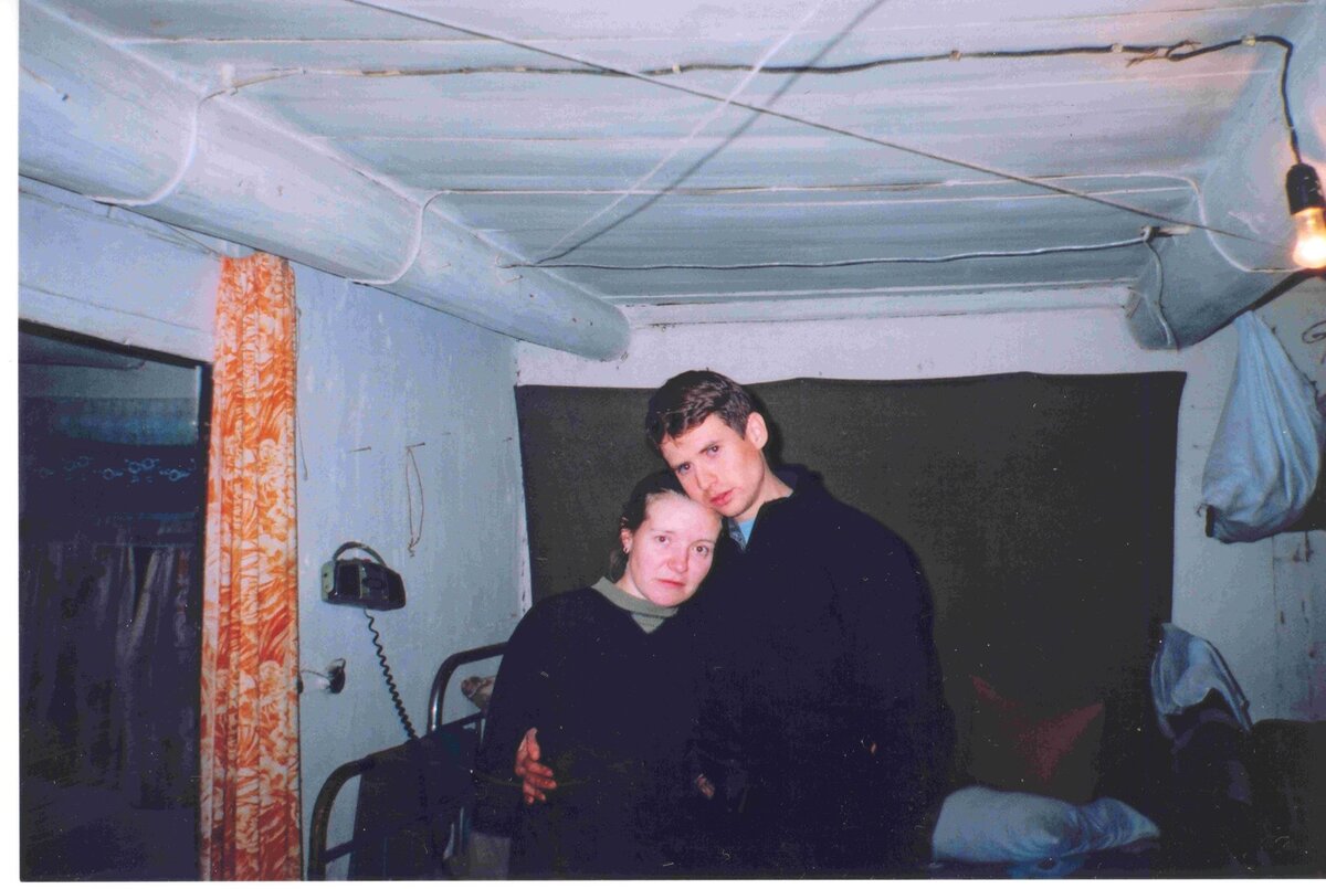 2006 год. одна из немногих фото с мужем вдвоём.