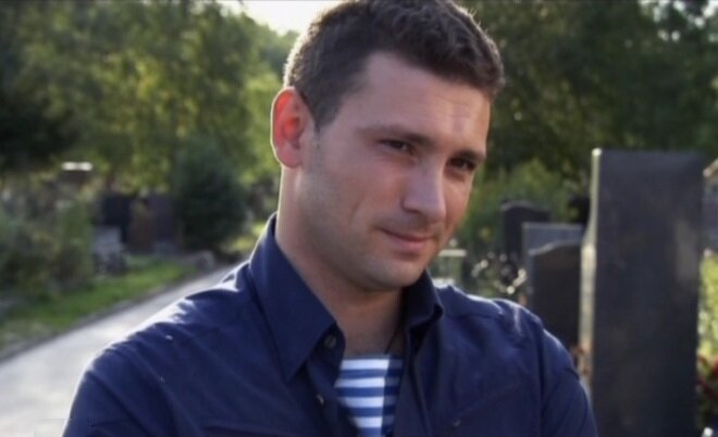 Антон Хабаров в сериале "Братаны" 2009 год