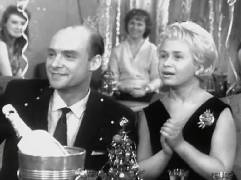 Романтические отношения Николая Добронравова и Александры Пахмутовой начались в середине прошлого века 