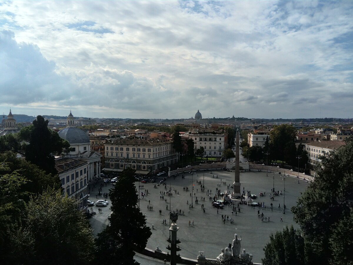 Вид с холма Пинчо 