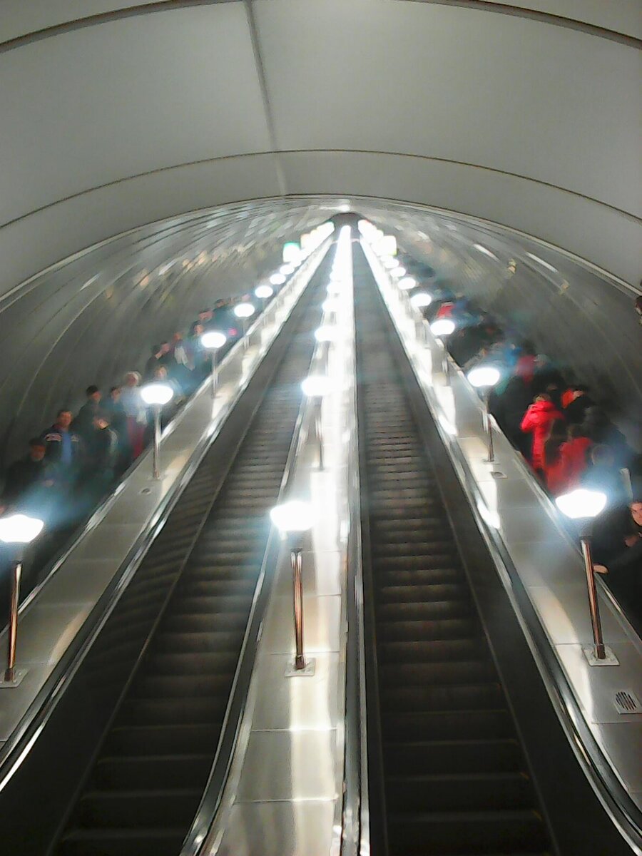 санкт петербург станция метро бухарестская