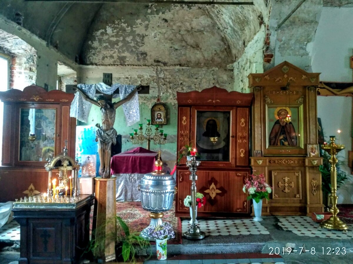 Фото автора. Выбрано случайно, алтарник из рассказа служит в другом храме.