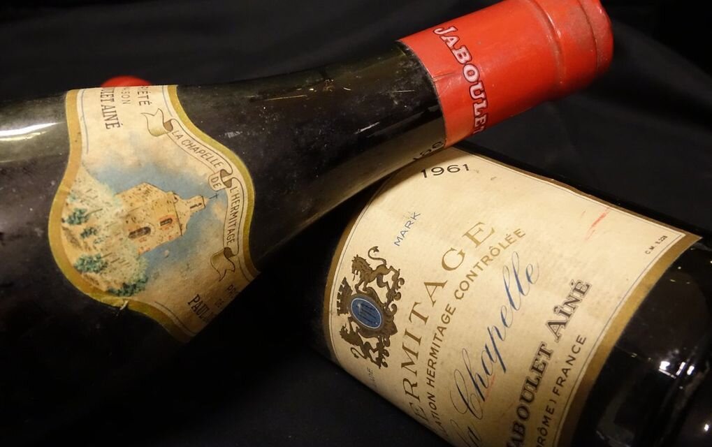 Я так сильно люблю хорошее вино, что скорее бы выпила этот инвестиционный инструмент, чем дождалась доходности