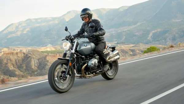 Источник: www.bmw-motorrad.ru