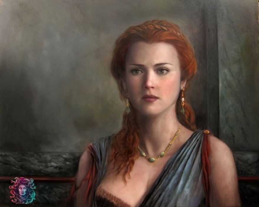 Красивая и повзрослевшая Антигона.